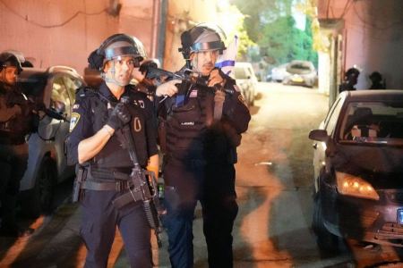 اعتقالات بجرائم جنائية في عدة مناطق